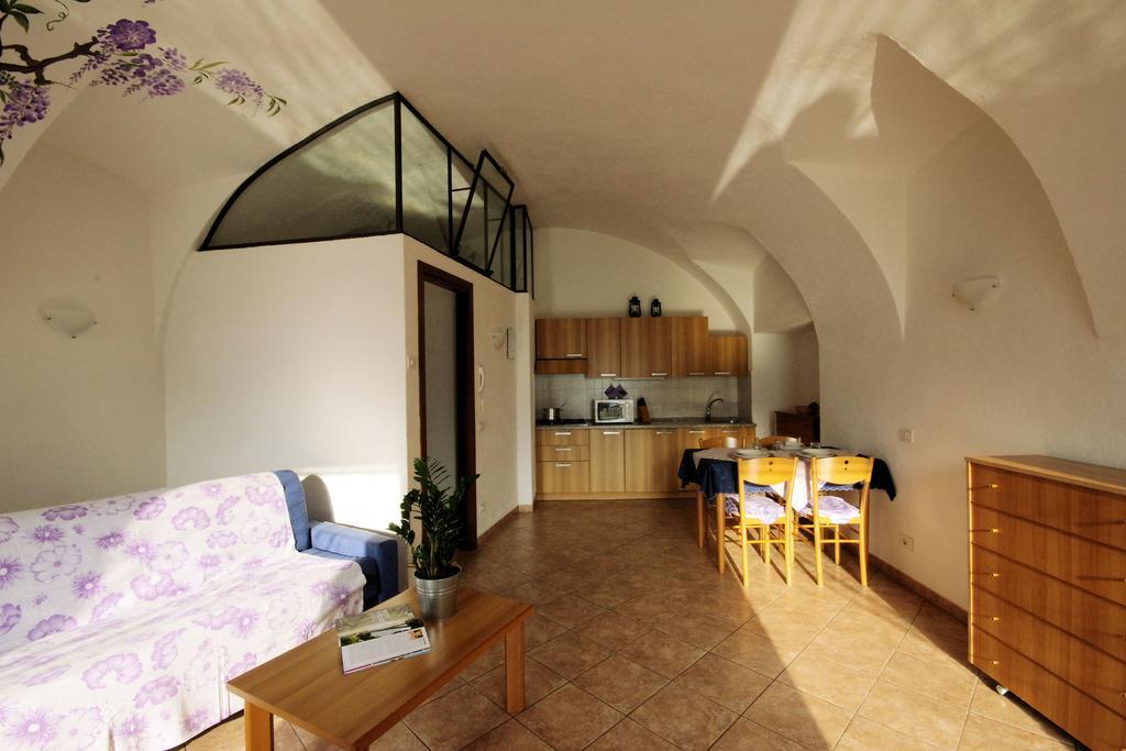 Residence Celeste Mezzegra Dış mekan fotoğraf
